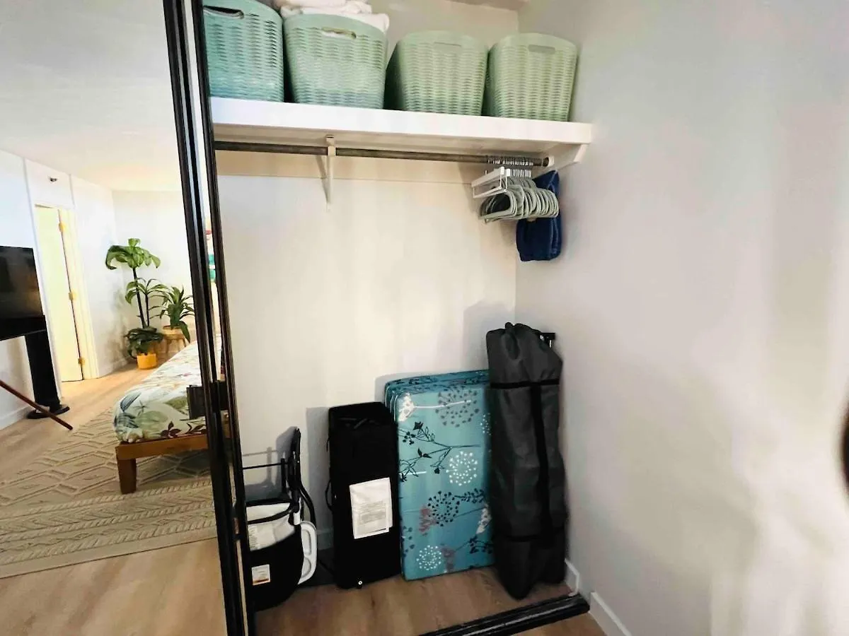 Bright Beach Style Condo Steps To Pool, Hot Tub And Parking Honolulu United States