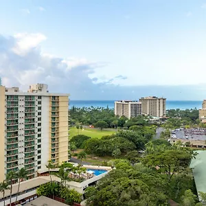 Luana Waikiki & Honolulu